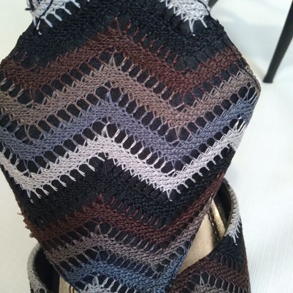 Anne Michelle Brown & Blue Chevron Socialite Stiletto Heel Pumps Women's US 8.5 - Picture 14 of 15